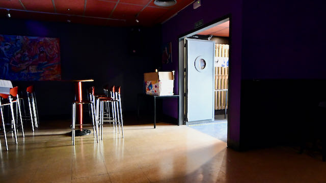 Acceso Principal. Interior