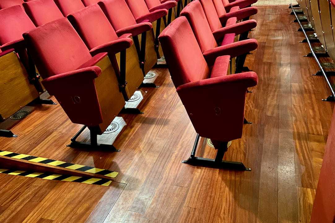 Espacio para PMR en silla de ruedas. Fila 9 Butaca 20