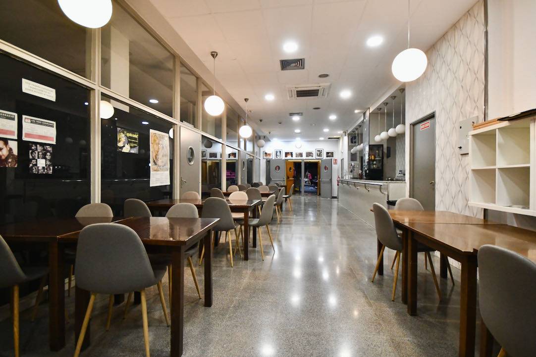 Vestíbulo de la cafetería