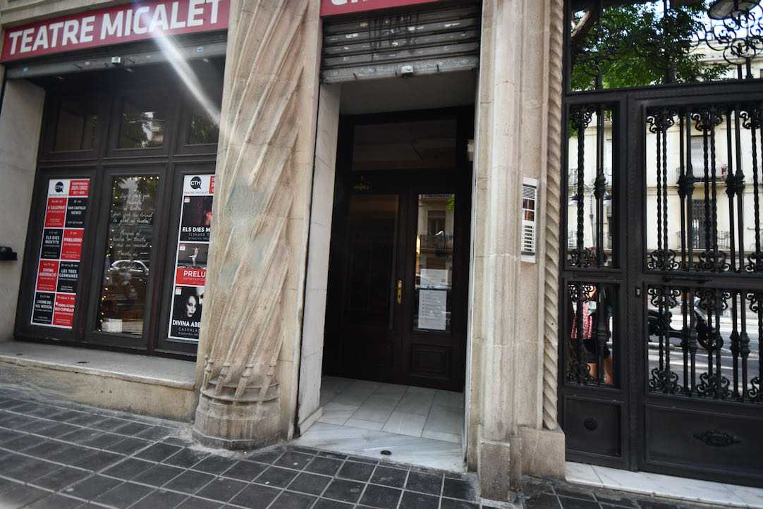 Puerta de acceso principal