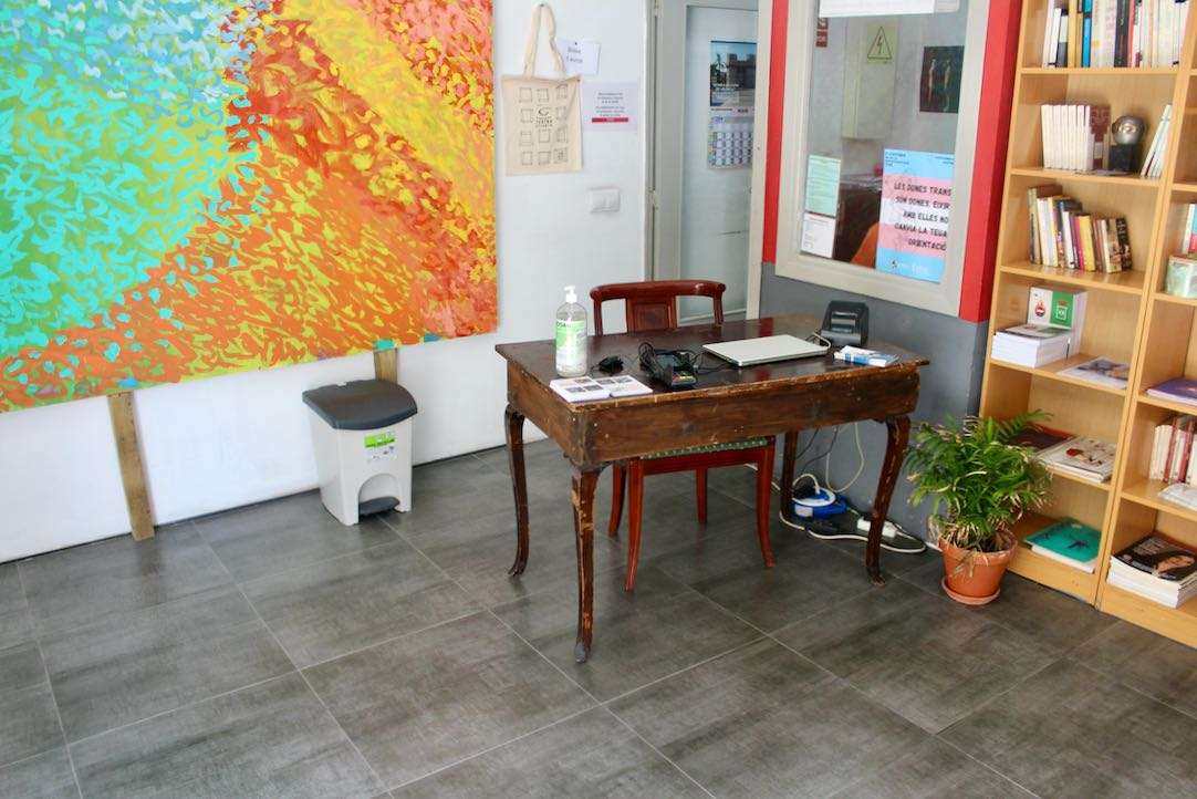 Mesa de recepción y taquilla