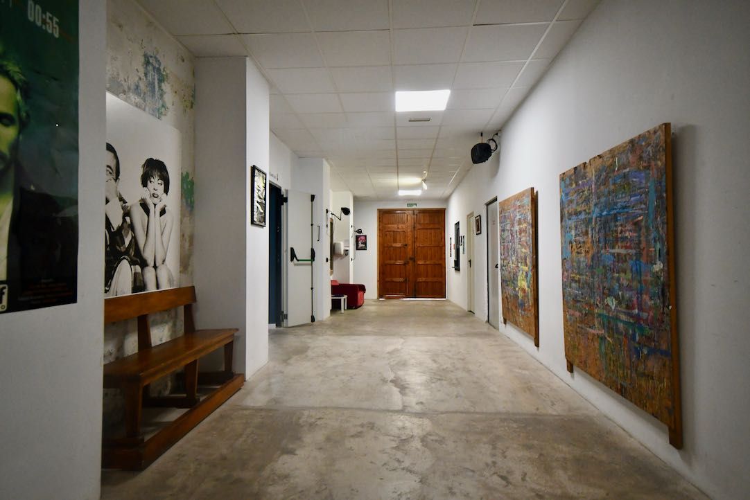 Interior del Off Teatro