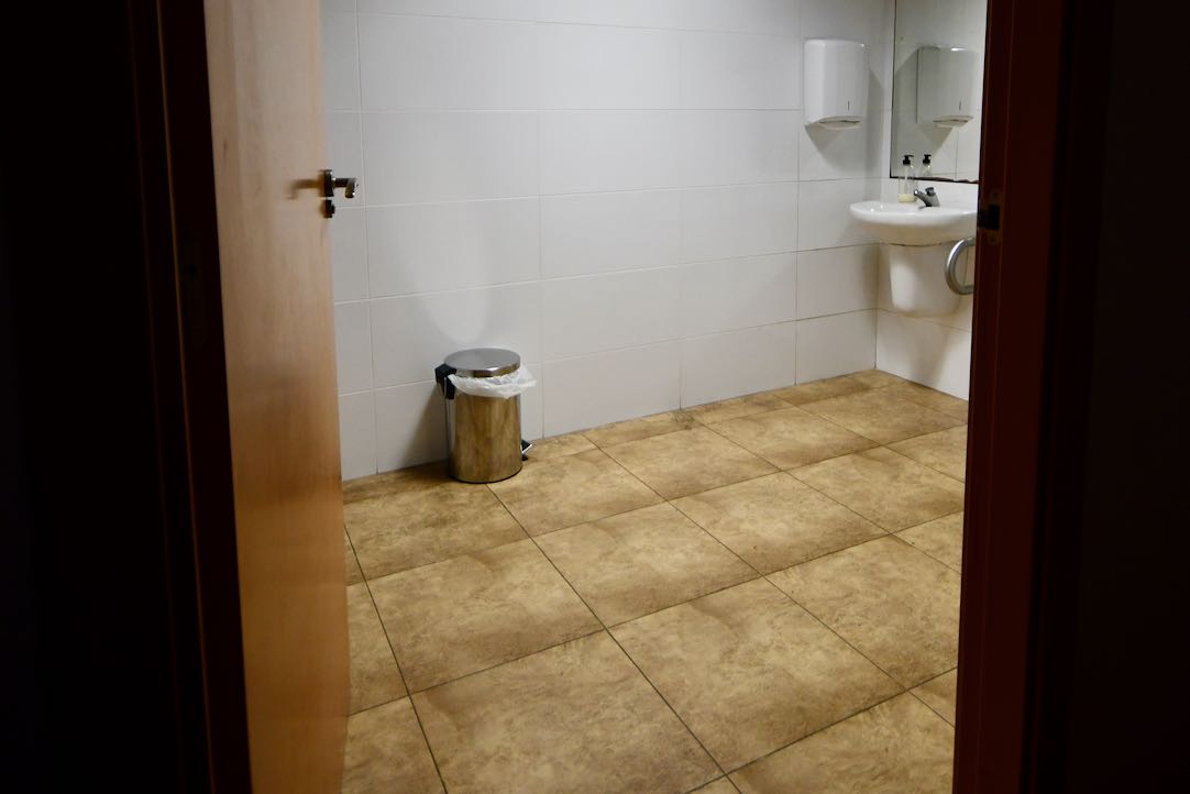Interior del aseo PMR