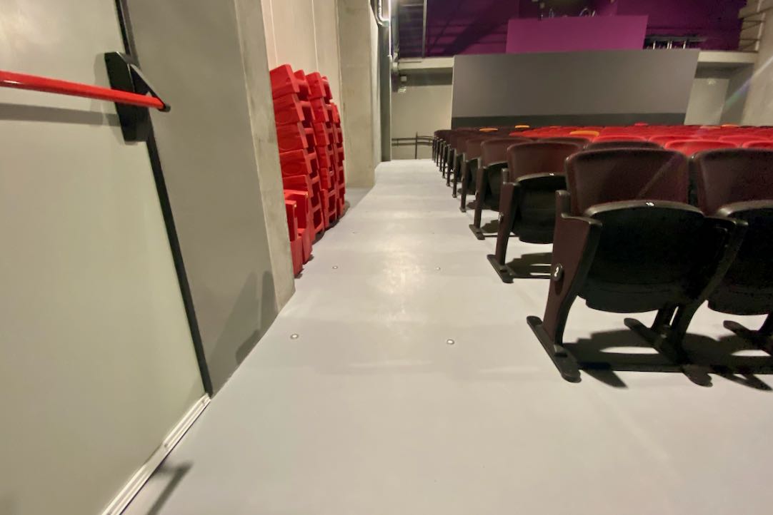 Pasillo derecho Sala Principal