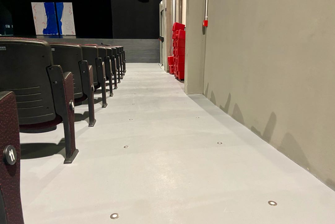 Pasillo derecho Sala Principal