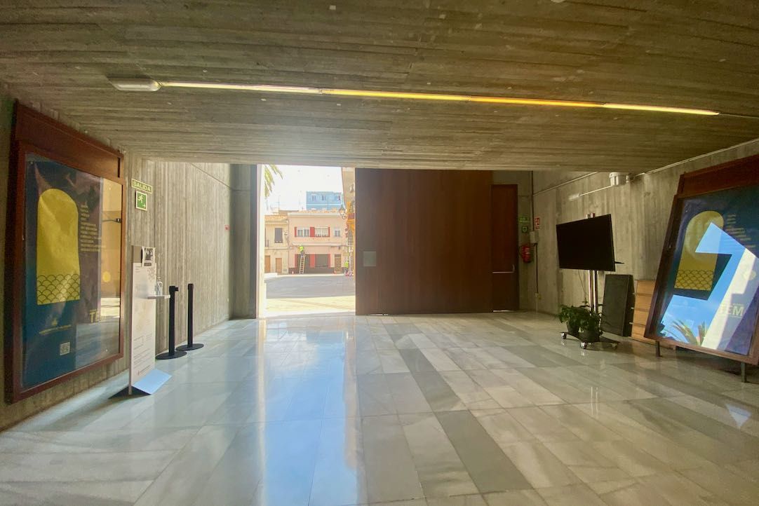 Acceso principal