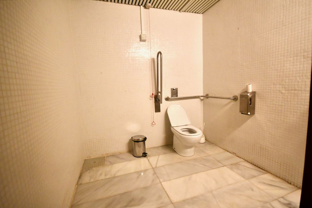 Interior del aseo PMR