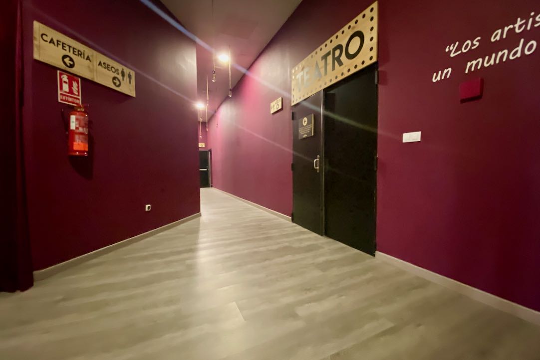 Vestíbulo de acceso a la Sala Principal