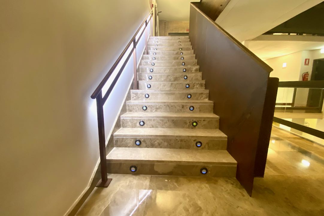 Escalera derecha