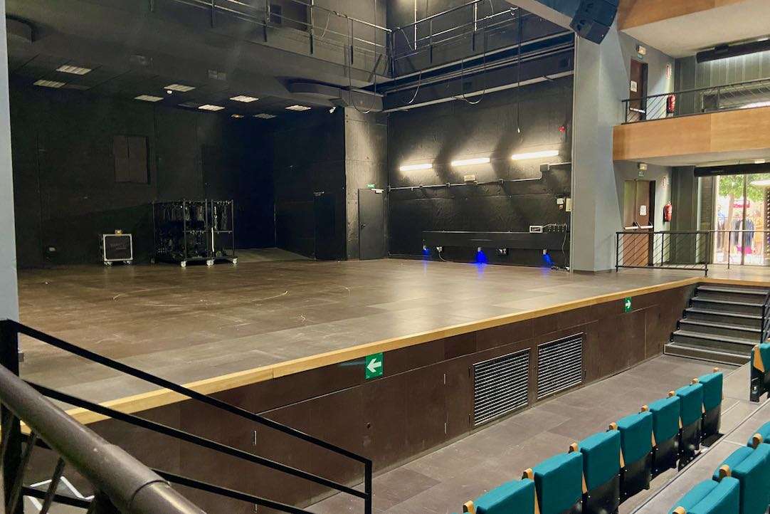 Visión del escenario. Localidades para PMR en silla de ruedas. Zona Izquierda