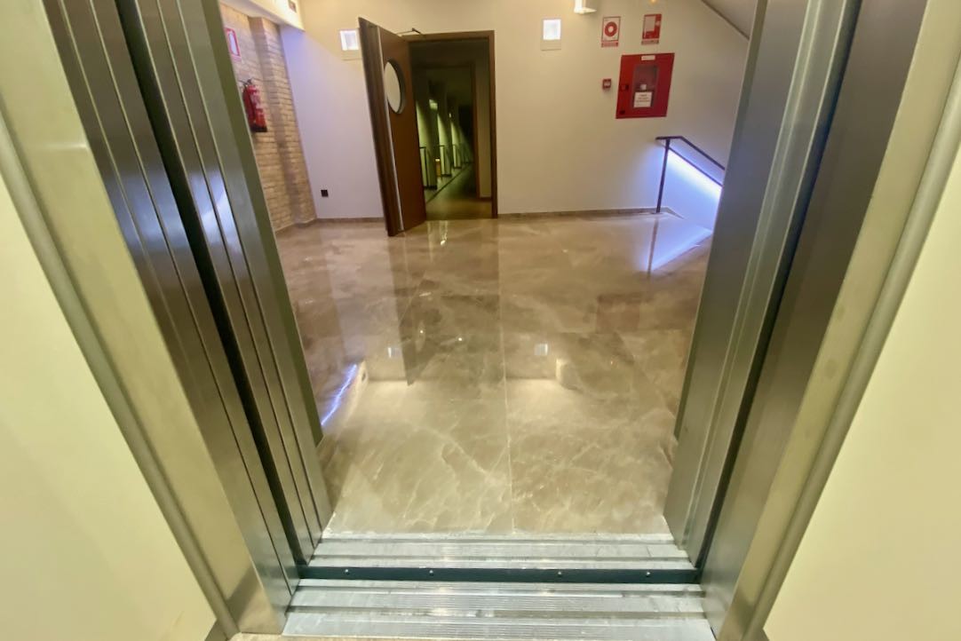 Cabina