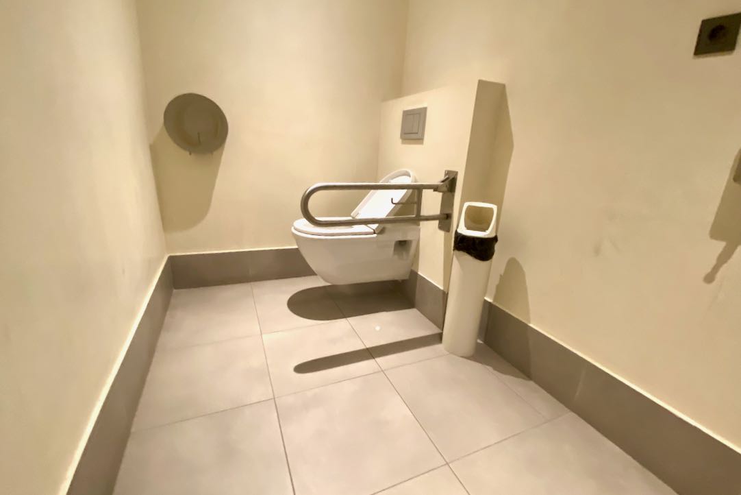Aseo PMR. Interior
