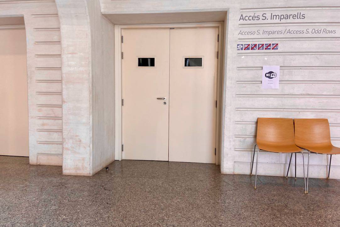 Detalle Puerta de acceso impar
