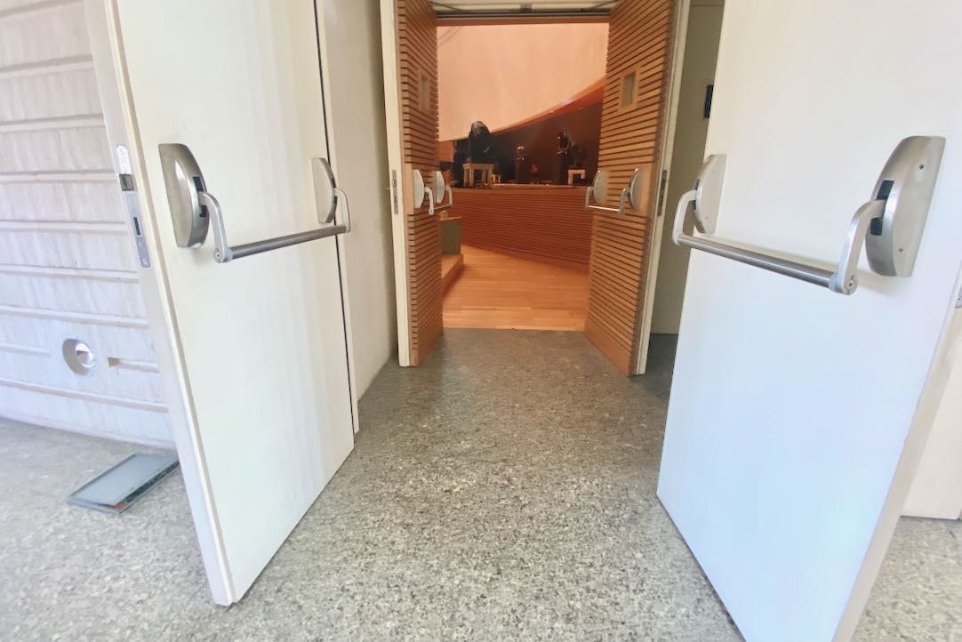 Puertas de Acceso a Sala