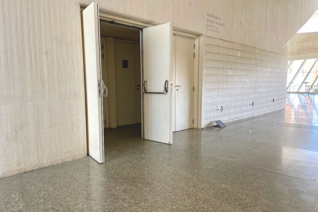 Puertas de Acceso a Sala