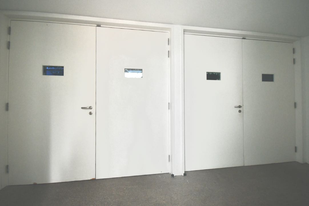 Sistema de doble puerta. Puerta interior