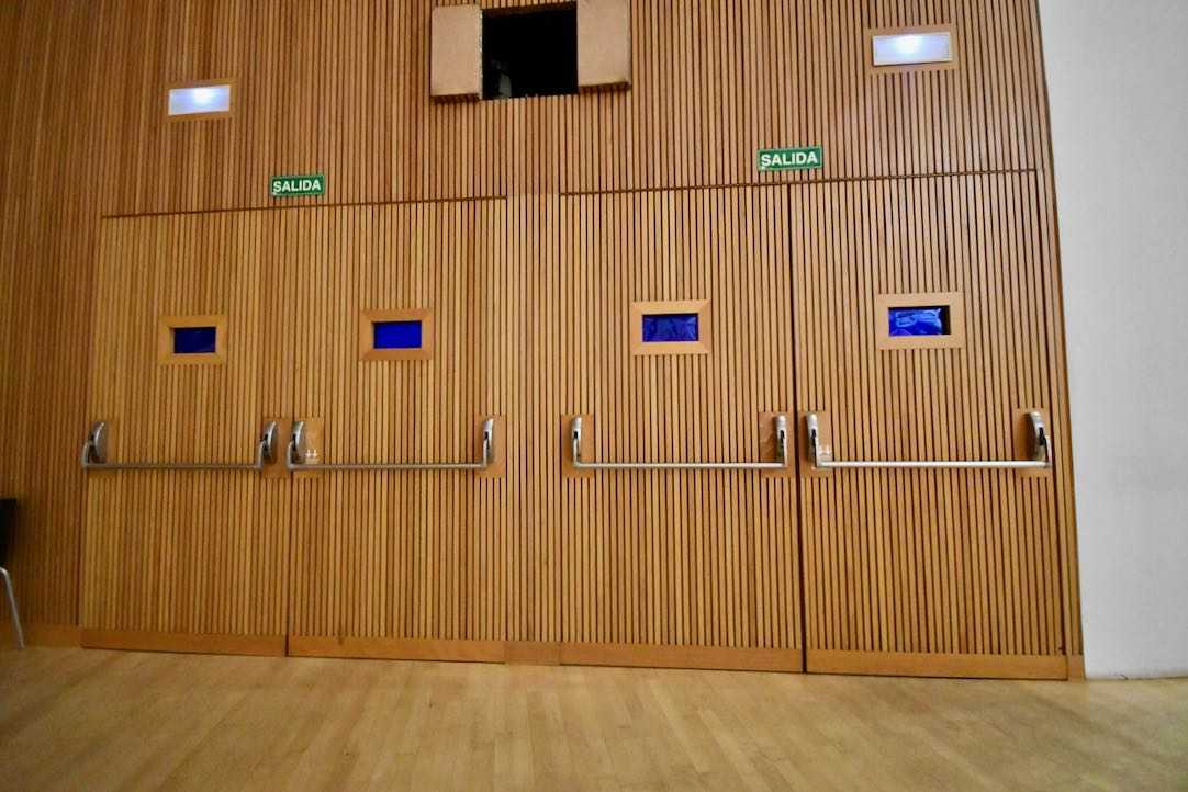 Sistema de doble puerta. Puerta interior