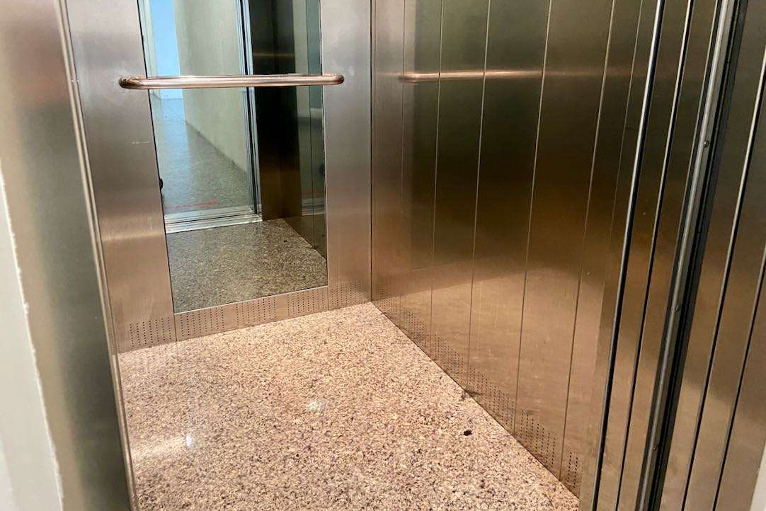 Cabina de los ascensores