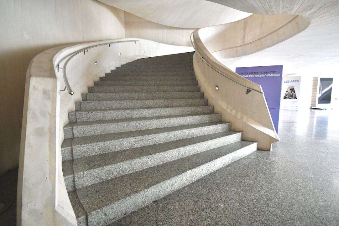 Escaleras interiores 