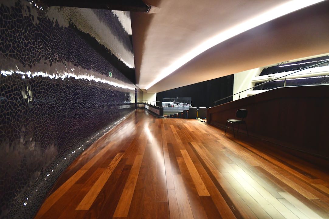 Acceso a Platea Alta desde Pasillo Exterior (puertas laterales)