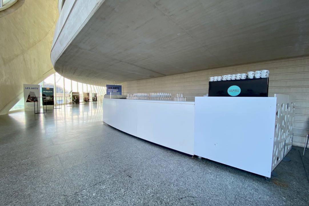 Barra de Bar del Vestíbulo Principal. Platea Baja