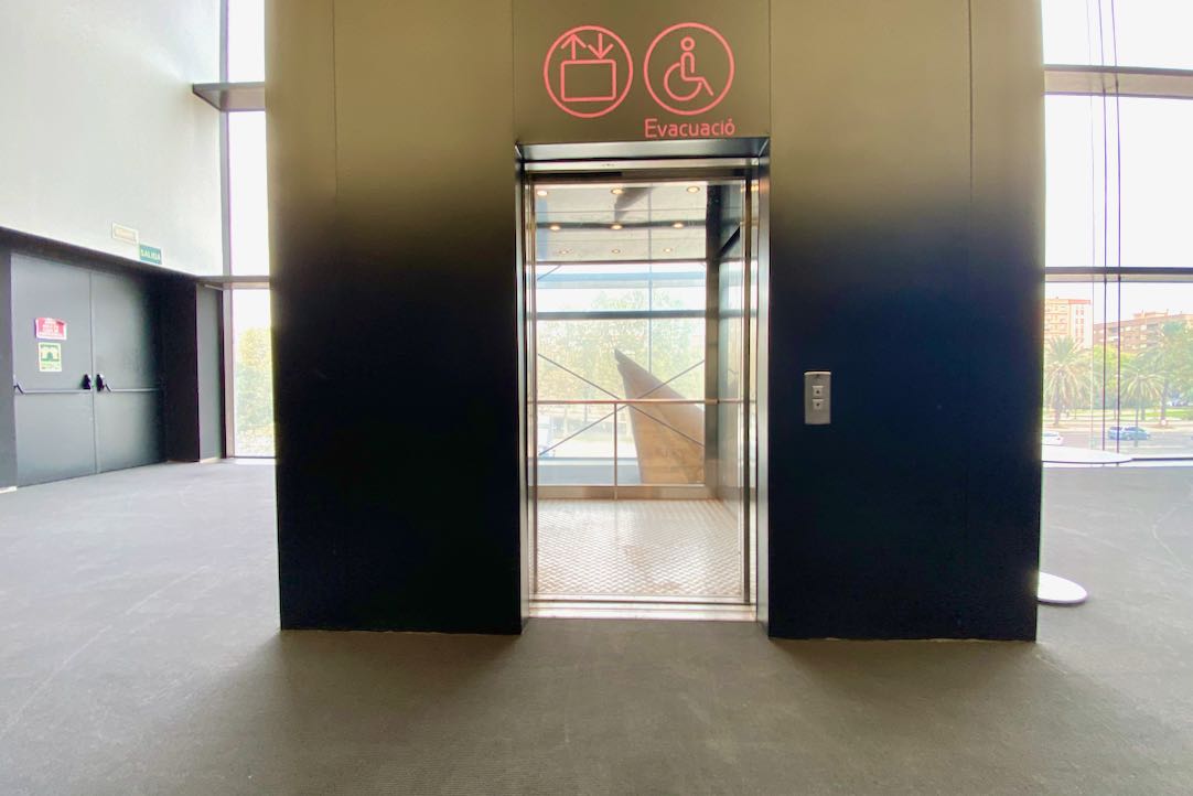 Acceso en planta. Vestíbulo