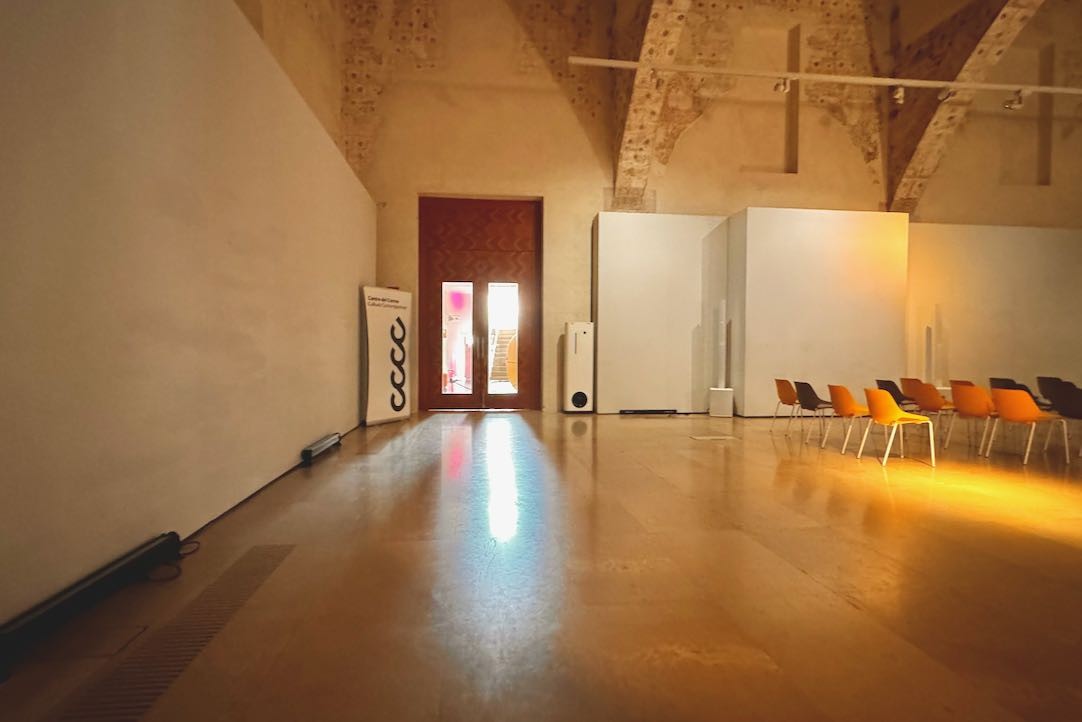 Sala Refectori. Pasillo de acceso a la sala