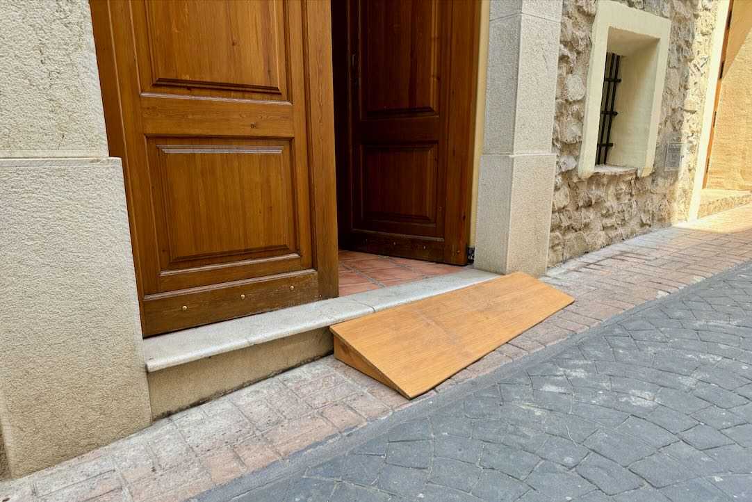 Acceso principal 