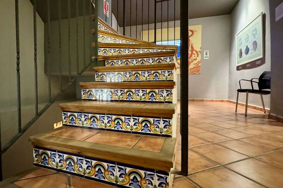 Escalera de Museos