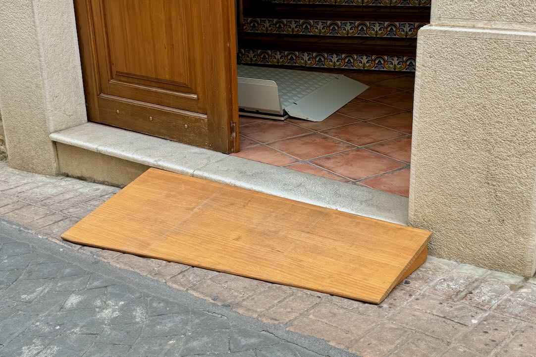 Acceso principal 