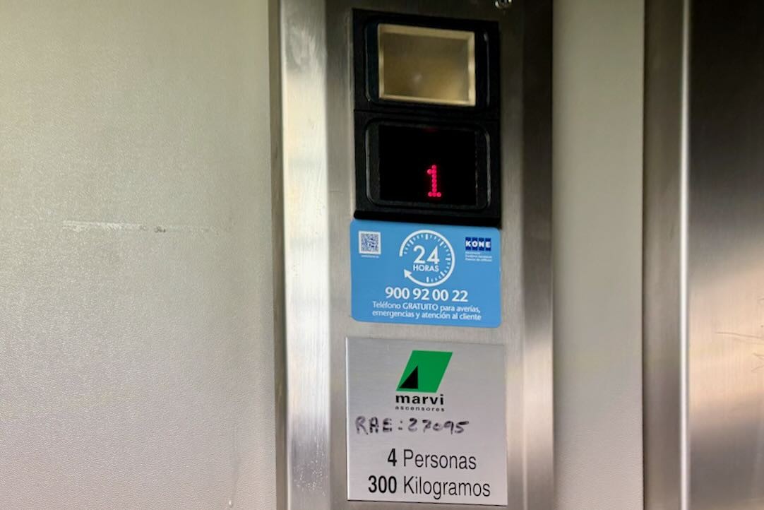 Panel de control de la cabina