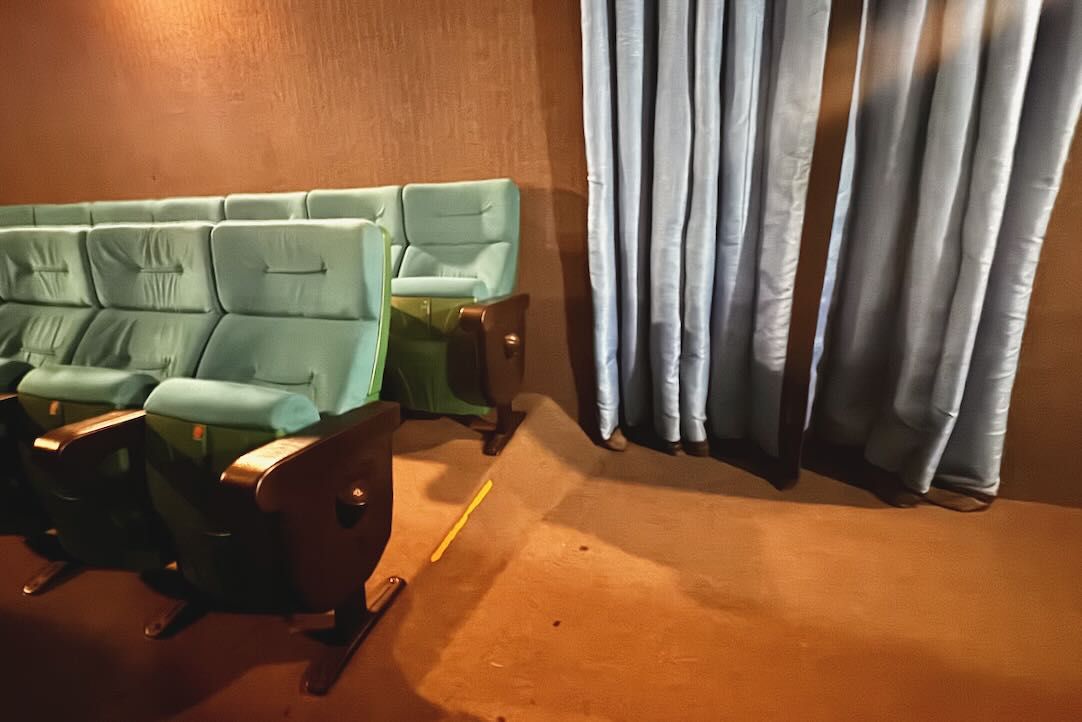 Espacio para las PMR en silla de ruedas (Filas 13)