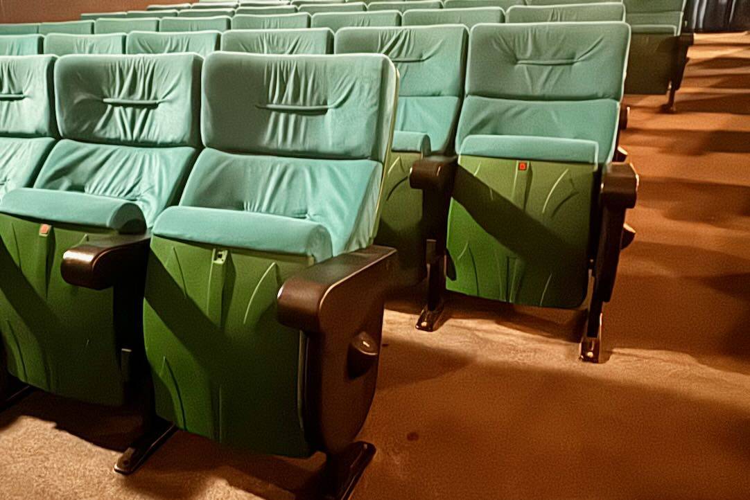 Espacio para las PMR en silla de ruedas (Filas 1 Par)