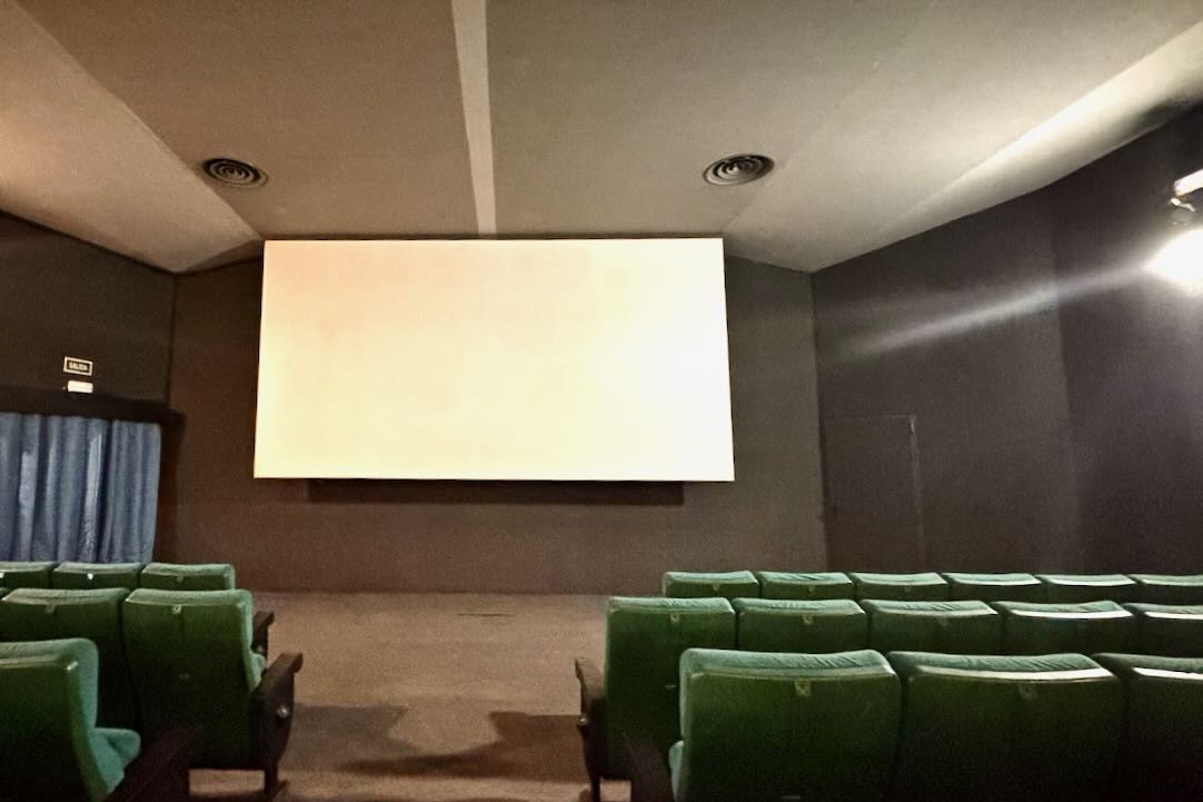 Espacio para las PMR en silla de ruedas (Filas 5 Par)