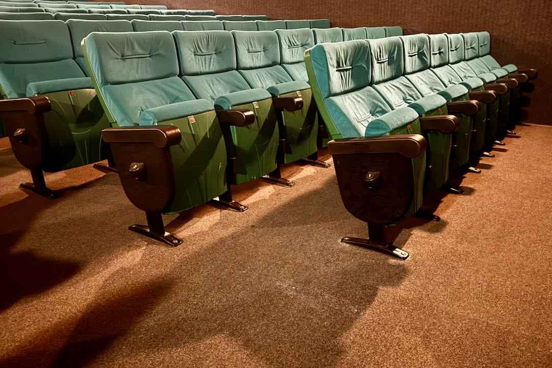 Espacio para las PMR en silla de ruedas (Filas 1 Impar)