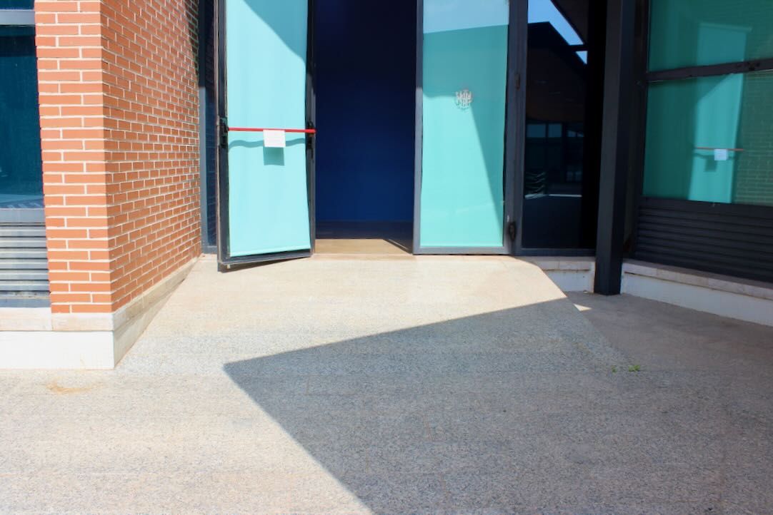 Puerta de acceso al Patio Exterior