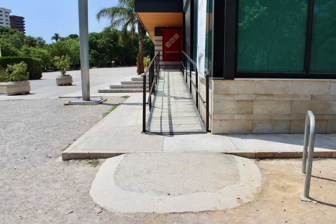 Rampa del Acceso Principal