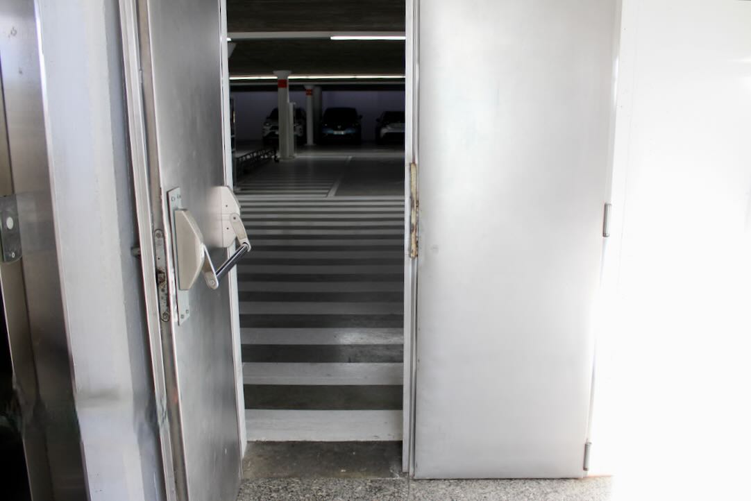 Puertas de acceso al exterior