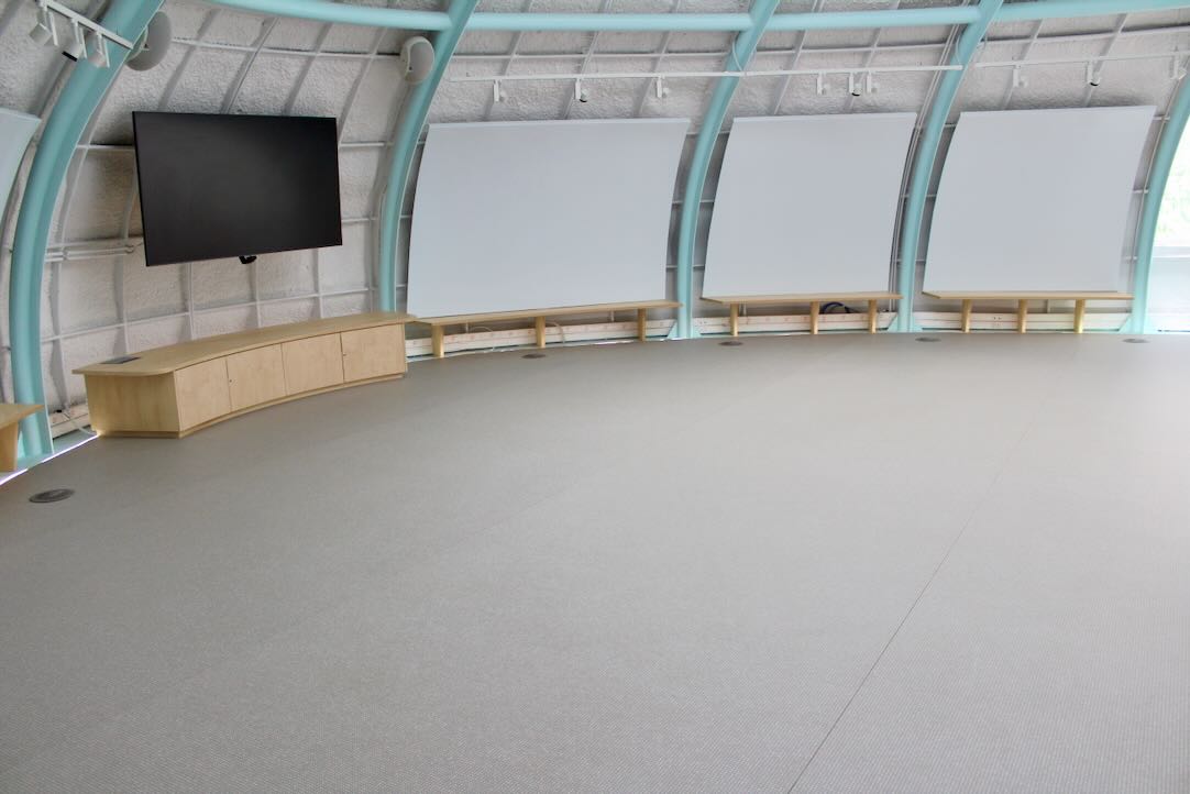 La Nube. Espacio Interior