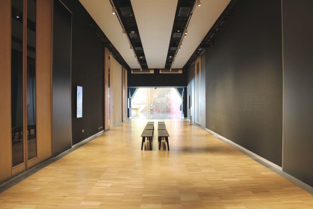 Vestíbulo de Acceso a las Salas de Exposiciones