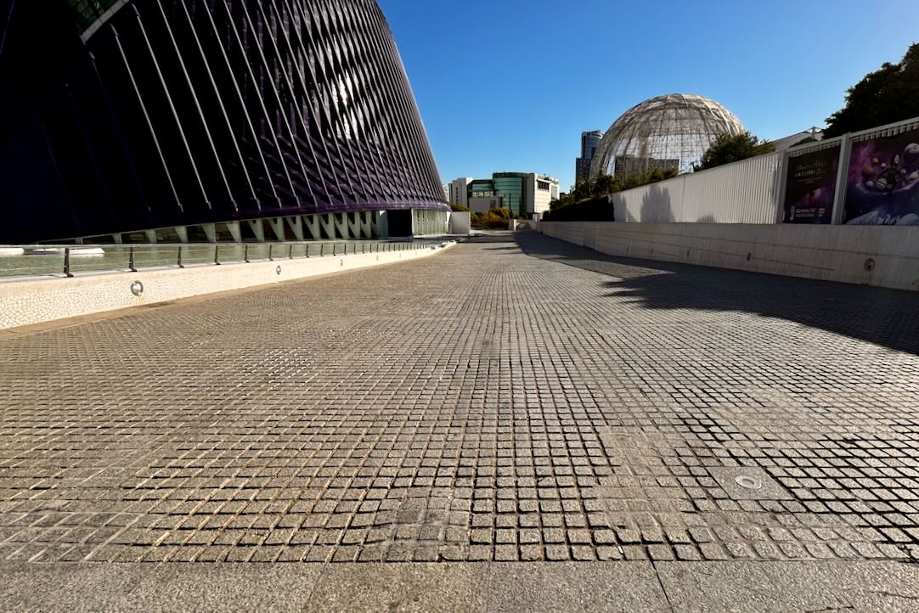 Entrono Urbano próximo. Acceso desde el Oceanogràfic