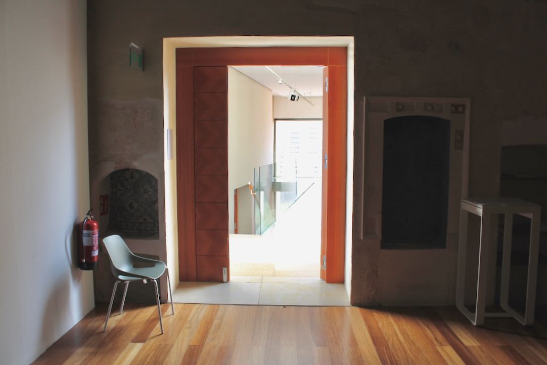 Sala Dormitori. Puerta de acceso (vista desde el interior)