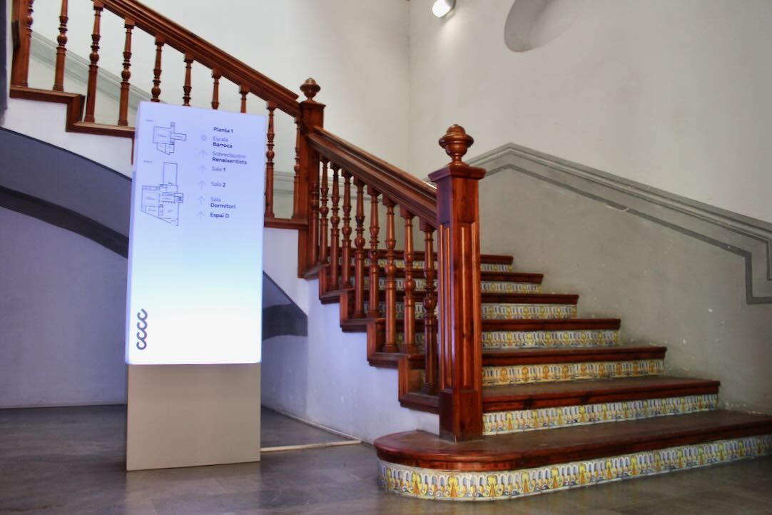 Escalera Barroca. Acceso Primera Planta