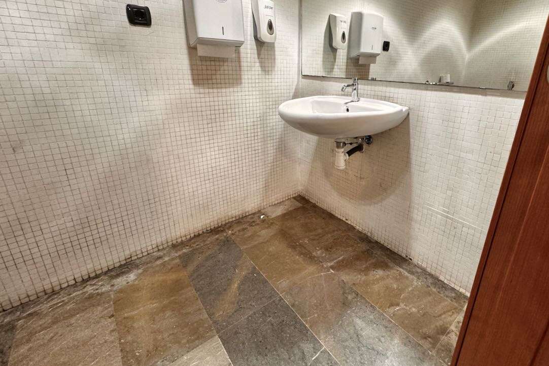 Aseo accesible planta -1. Lavabo