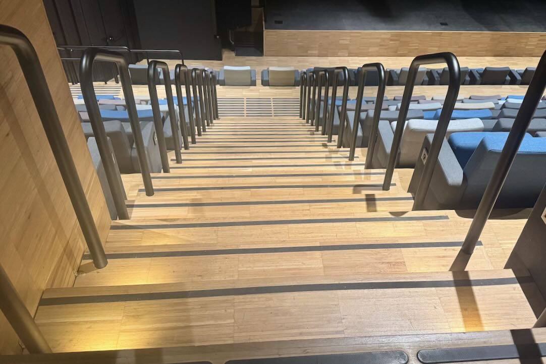 Auditorio. Escalera central