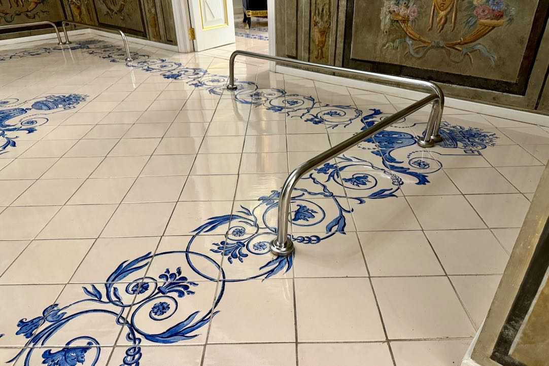 Detalles del interior de la sala