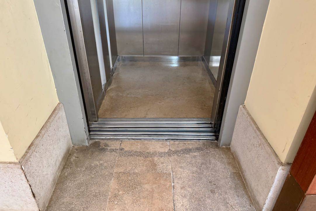 Cabina del ascensor