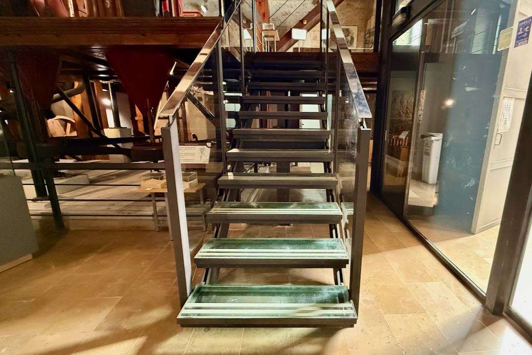 Escalera del altillo