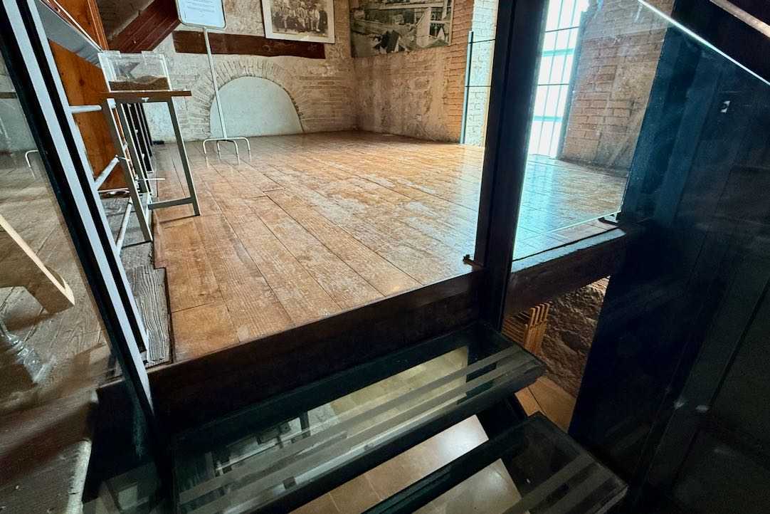 Escalera del altillo