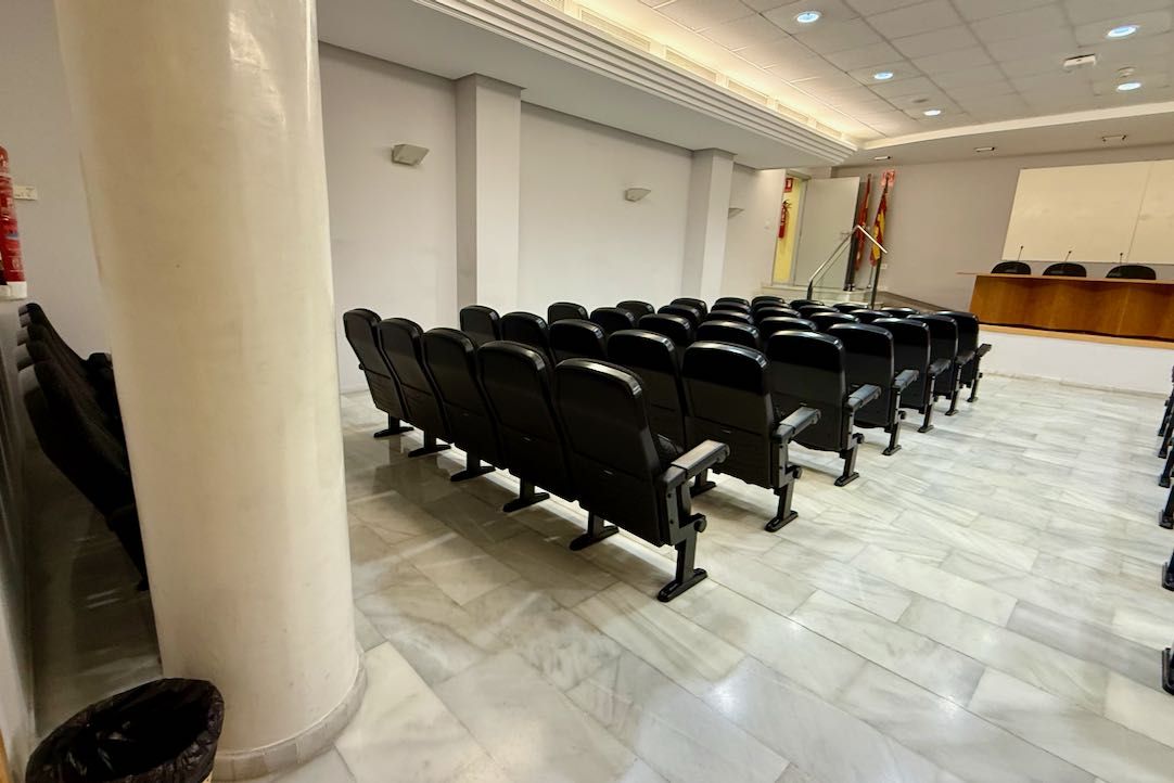 Salón de actos, vista general